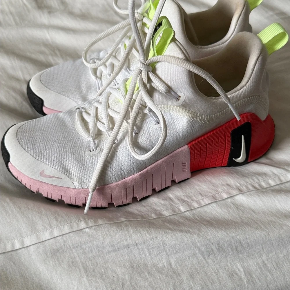 Nike Metcon perfect condition 6.5 - Picture 2 of 5